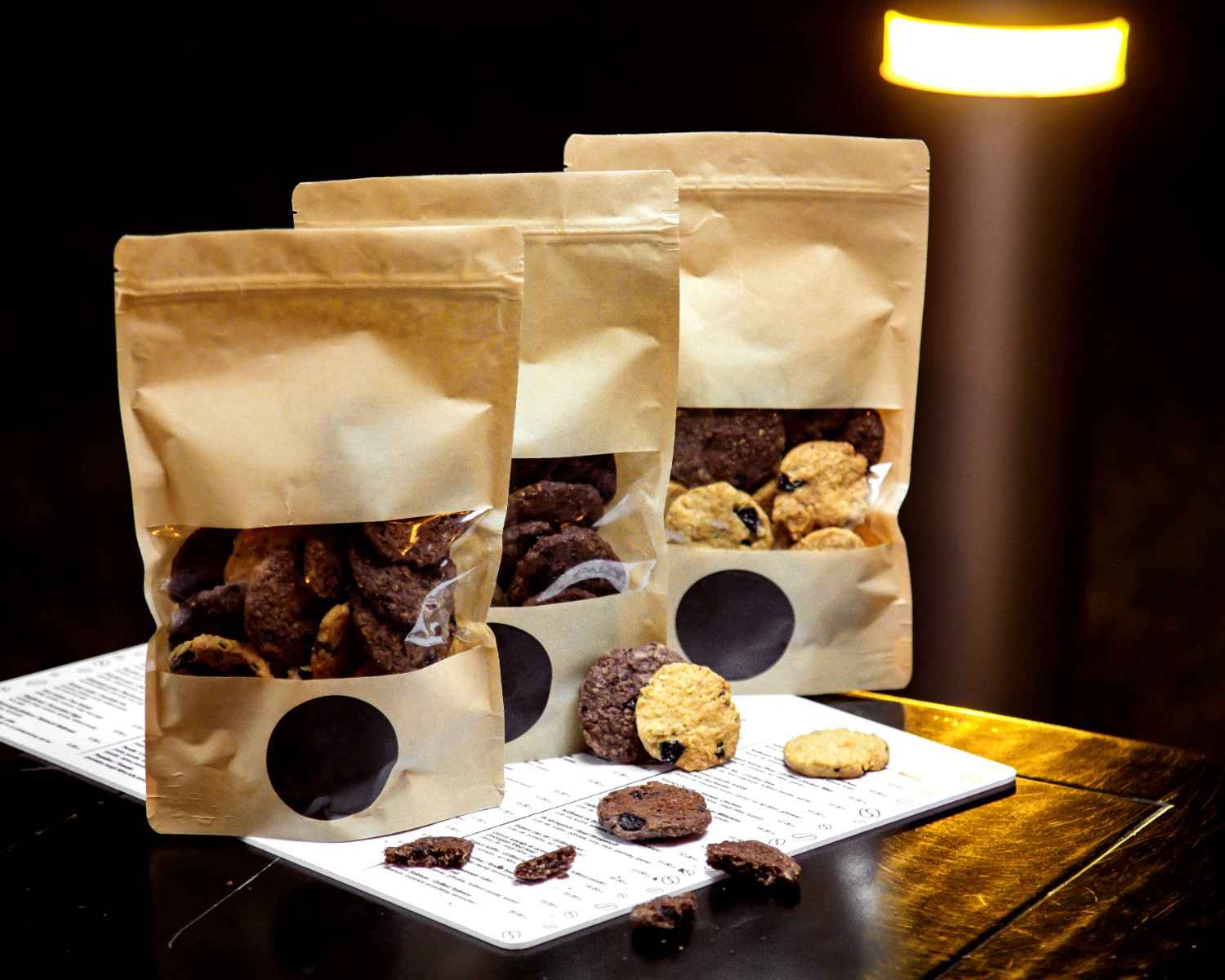 Makanan ringan siap di bawa di tengah aktivitas padat, kadang kita nggak sempat menyiapkan makanan berat.