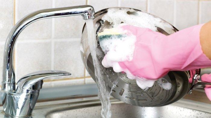 tata laksana pencucian peralatan dapur bergizi